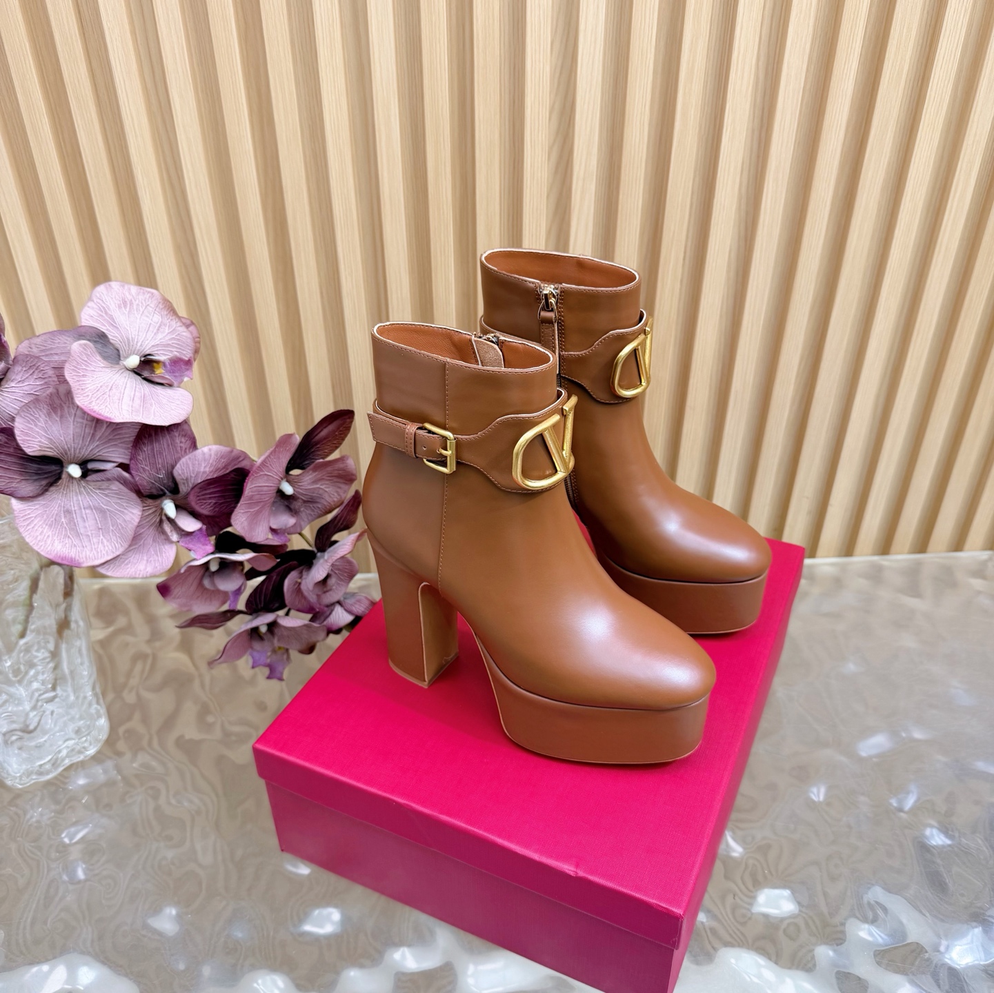 Women's high heels